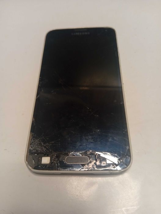 Продам смартфон Samsung Galaxy S5 SM-G900H не рабочий.