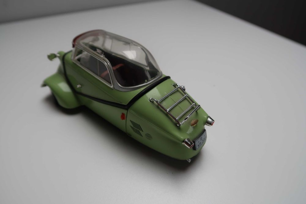 Model Revell Messerschmitt KR 200 skala 1:18