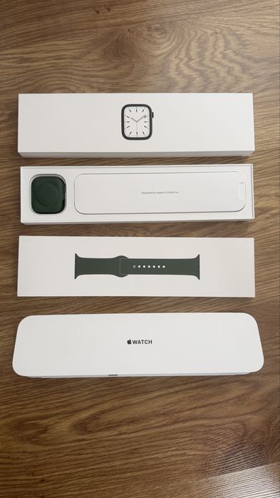 Oryginalne pudelko Apple Watch 7 45mm Green - samo pudelko + wkładki