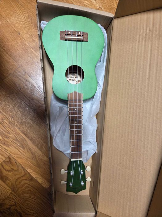 Укулеле FZONE FZU-003 GREEN