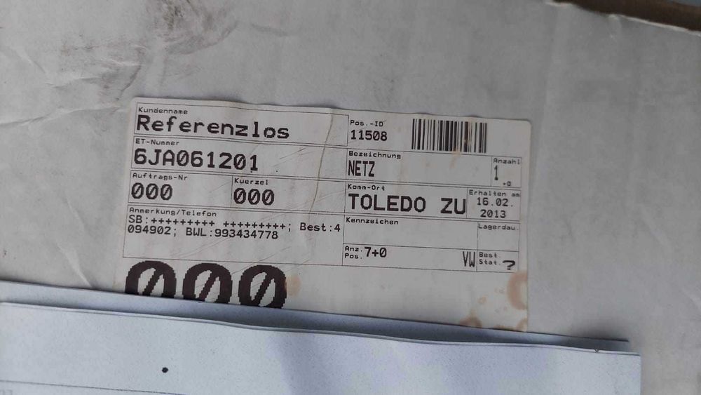 SEAT TOLEDO 2012> przegroda bagażnika + śruby oryginalna