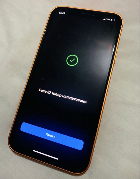 IPhone xr в корпусі 17 pro max , акб 100