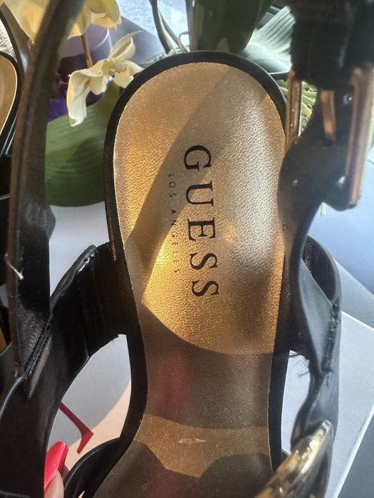 Sandalia guess 38 Nova