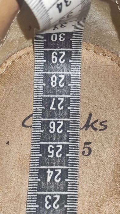 Clarks Туфлі черевики Clarks броги оксфорди дербі