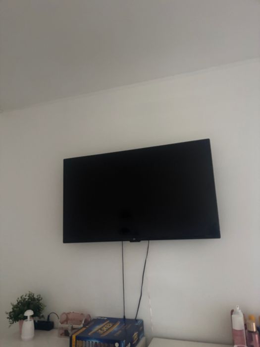 Tv 43 esmart usada