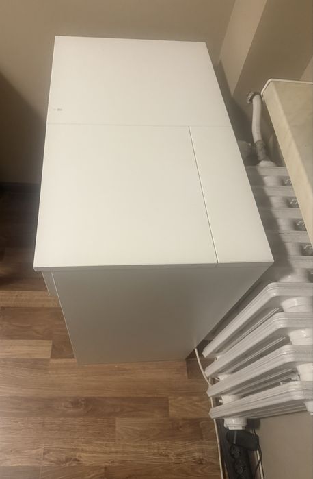 Mala toaletka z lustrem Brimnes IKEA