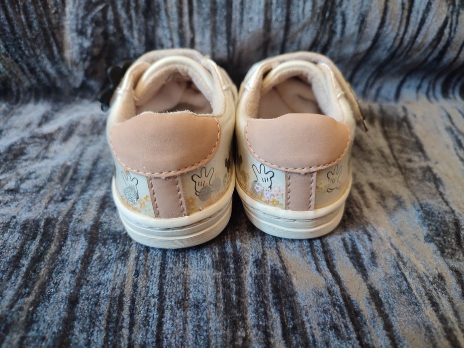 Buty sportowe Zara