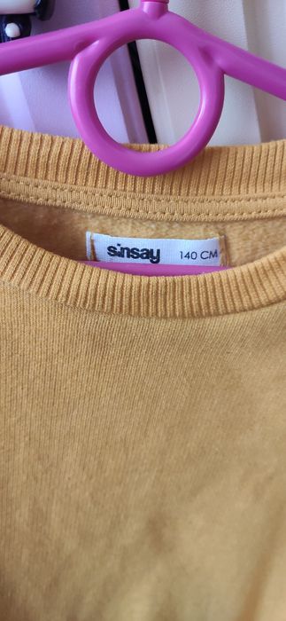 Светр на дівчинку 140см