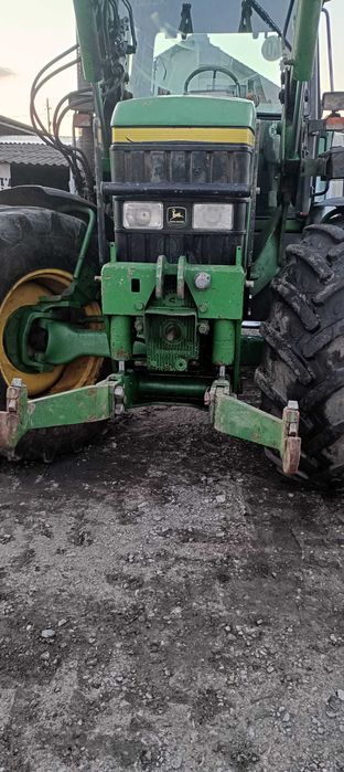 Ciągnik rolniczy JOHN DEERE 6910