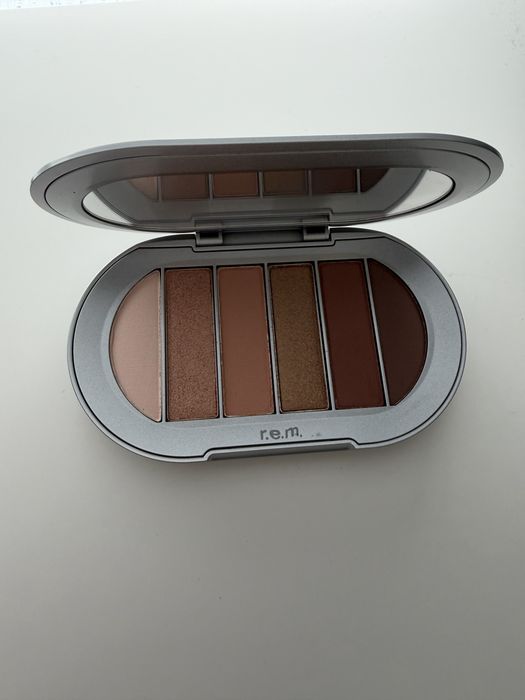r.e.m. beauty midnight paletka cienie do oczu