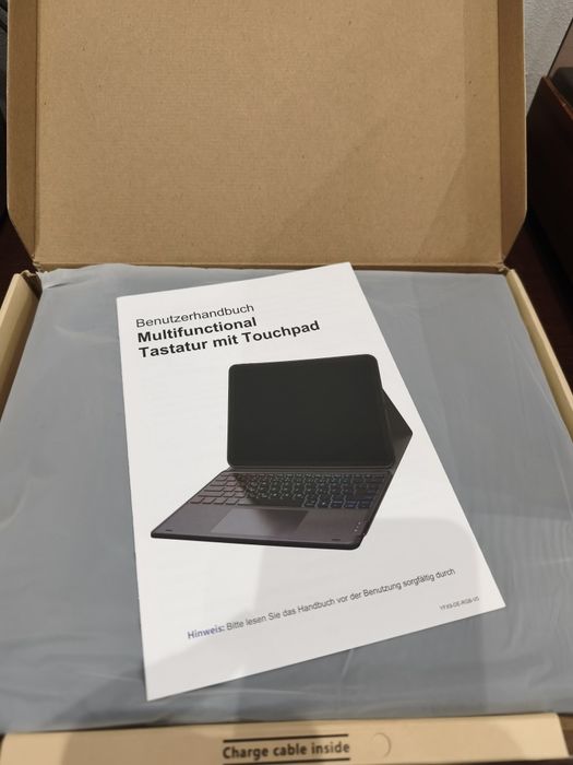 Чохол-клавіатура iPad Pro 12.9 нова