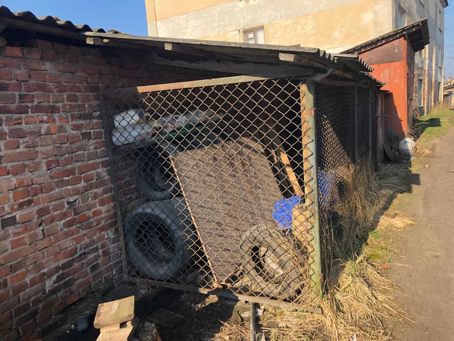 Продається клітка,вольєр,або невеликий склад