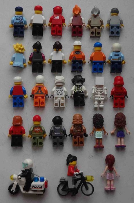 Минифигурки LEGO Лего оригинал 26 штук разных
