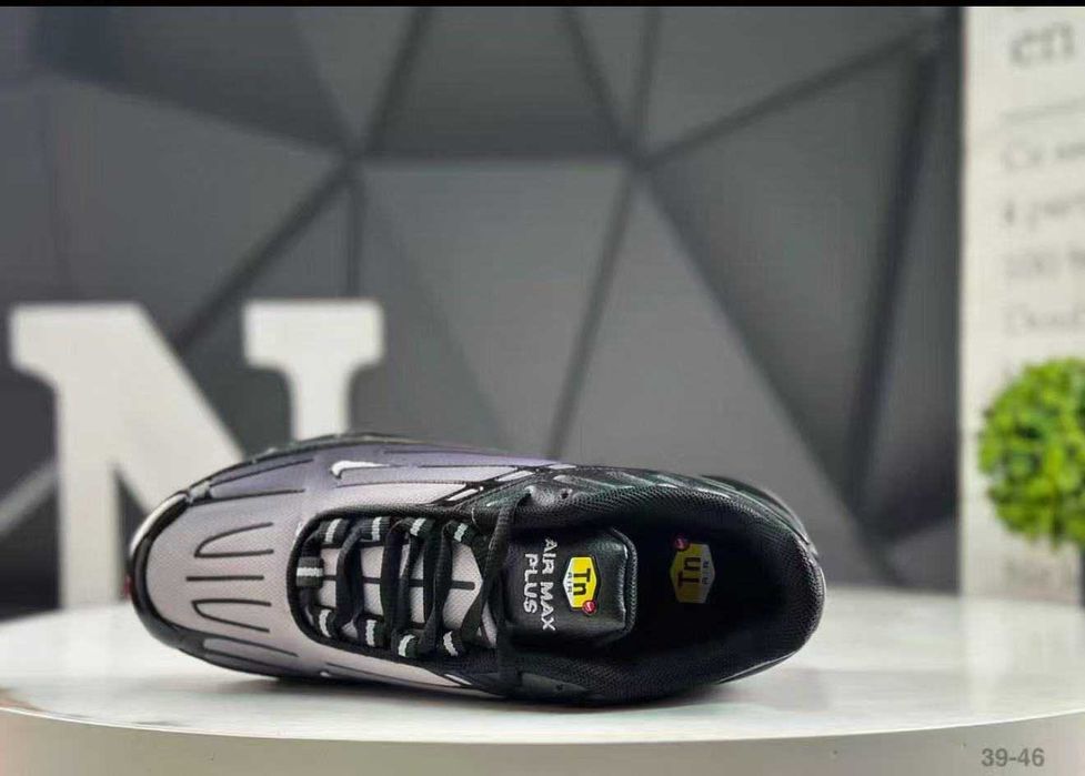 Nike Air Max Plus 3 Black Wolf Grey Rozmiar.46