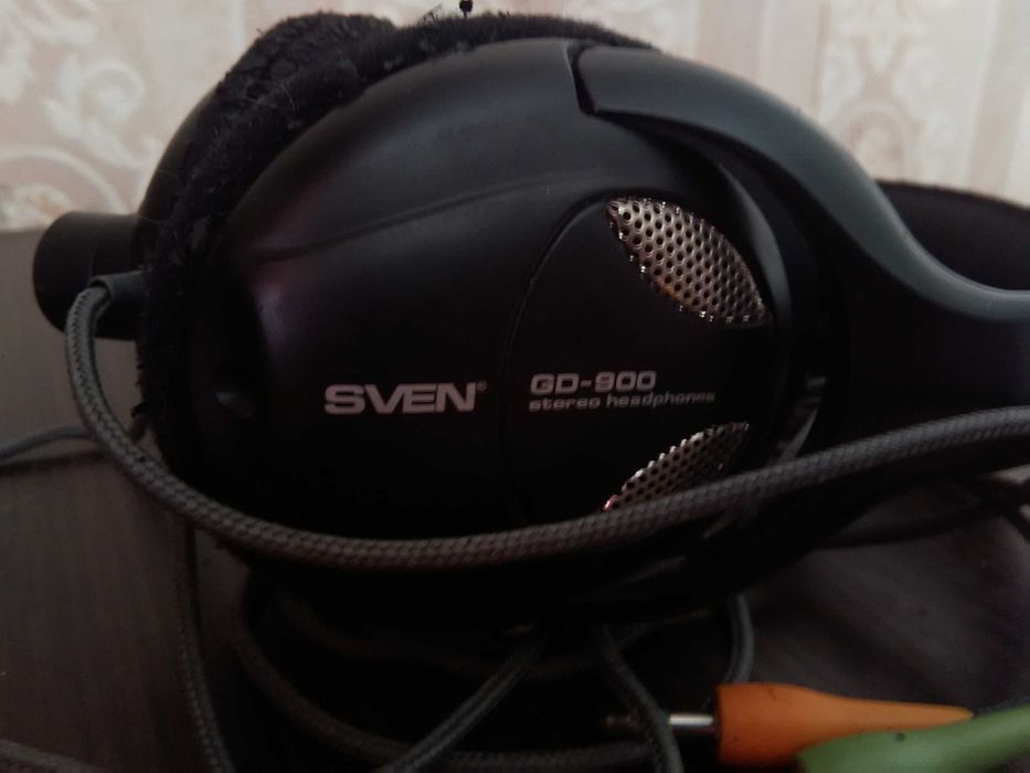 Продам гарнитуру Sven GD-900