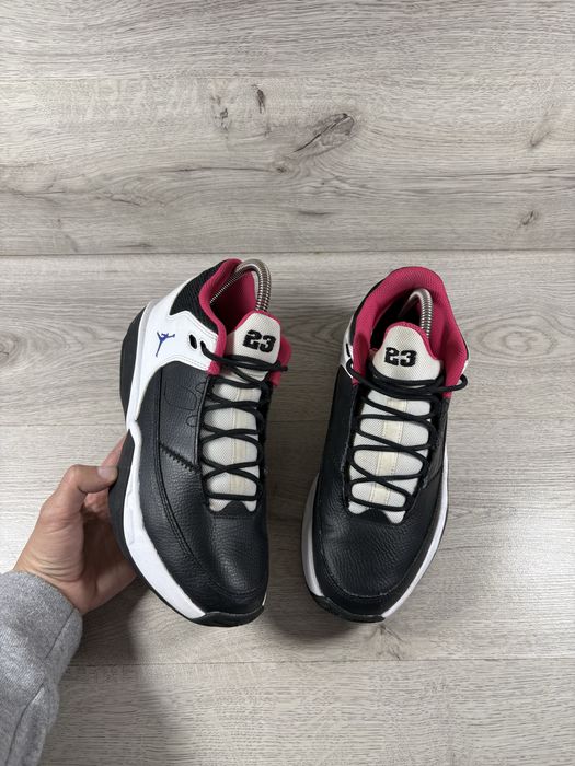 Jordan жіночі кросівки 39 розмір шкіра