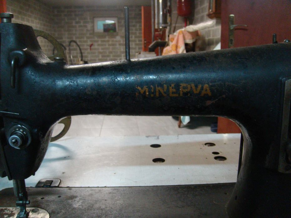 Maszyna do szycia przemysłowa