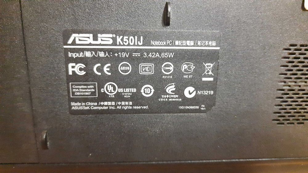 Монитор ASUS рабочий.