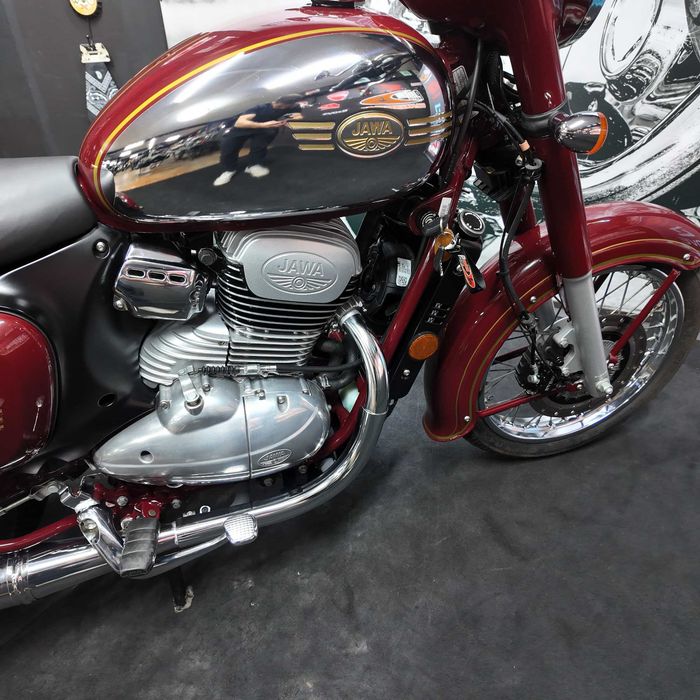 Jawa CL 300