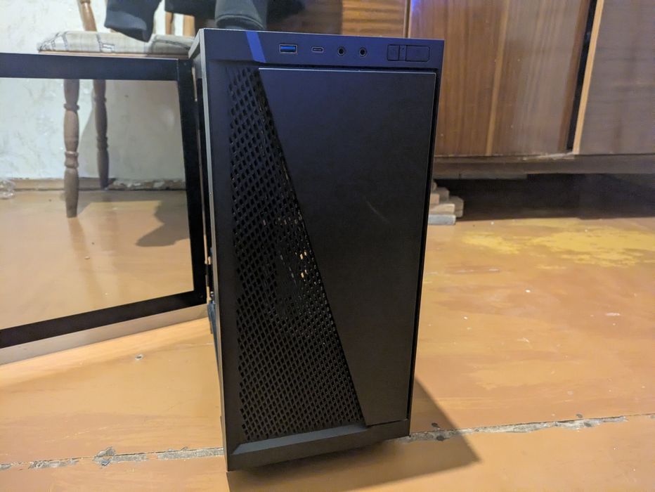 корпус gamemax m61