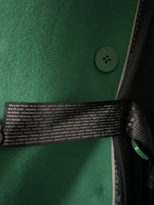 Wełniany płaszcz Mango S