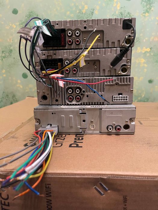 Автомагнитолы под восстановление