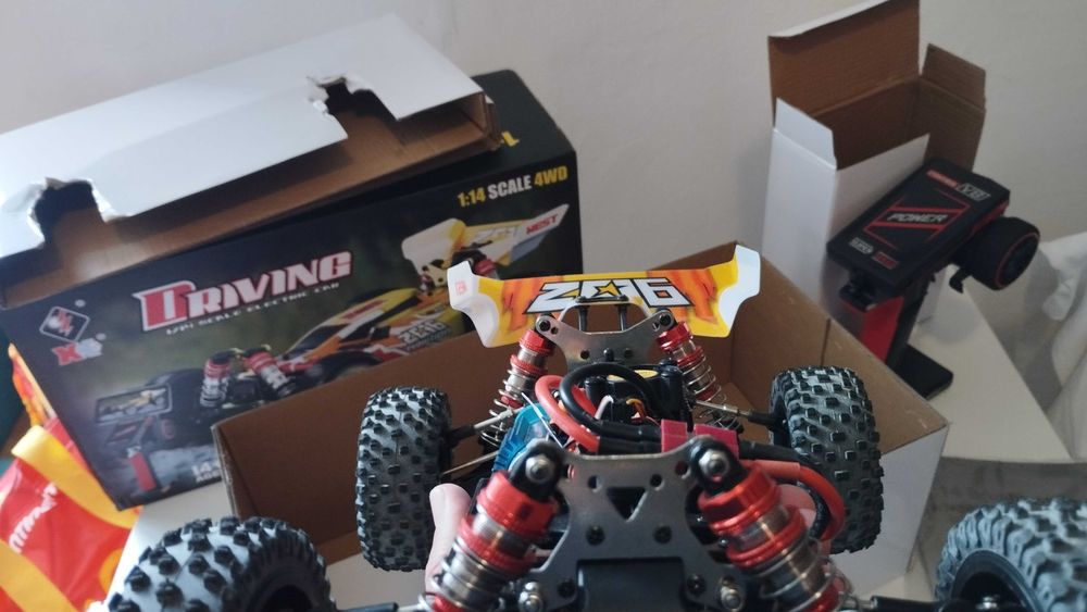 WLTOYS RSR Zx6 Escala 1/14