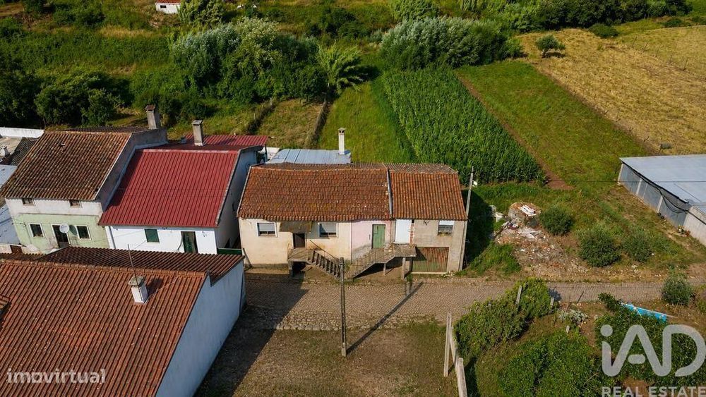 Moradia geminada em Podentes de 99 m2