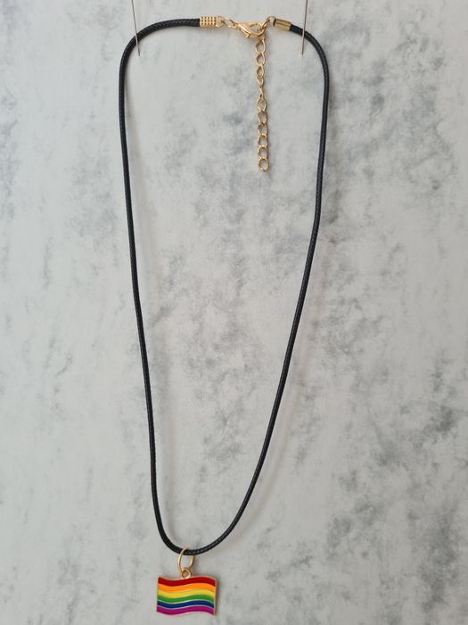 Naszyjnik wisiorek LGBT flaga