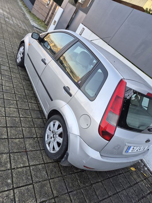 Ford Fiesta Gasolina JH1