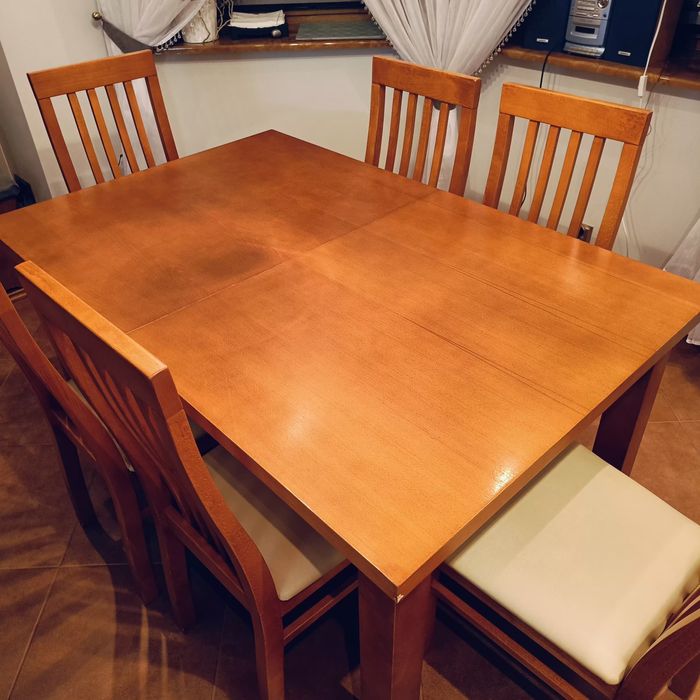 Stół kuchenny rozkladany rozsuwany drewniany krzesla kpl. z krzeslami