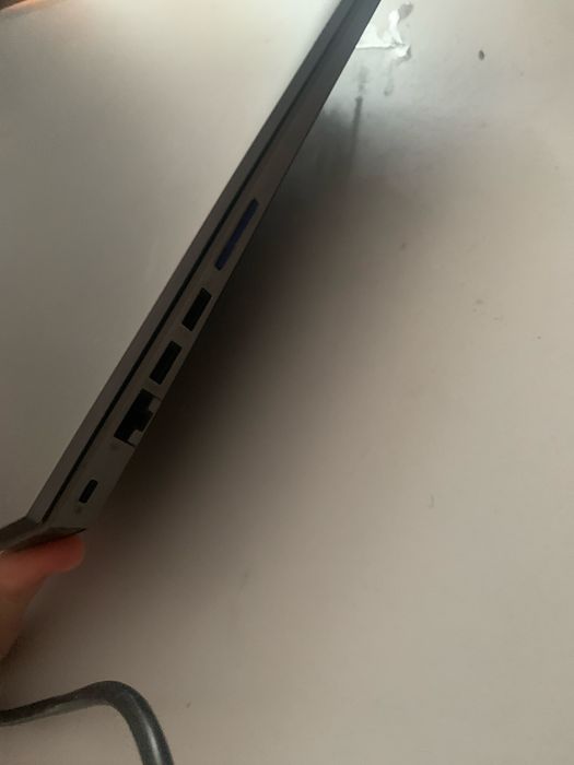 ноутбук HP Zbook 15 G5