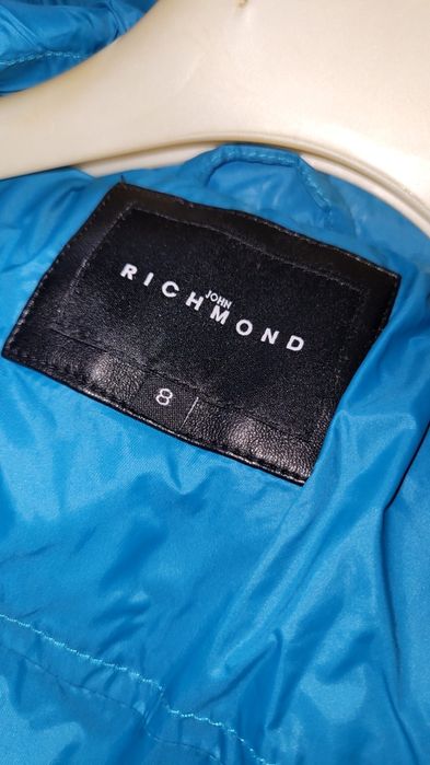 Richmond пуховик, на 8 років.  Качине перо