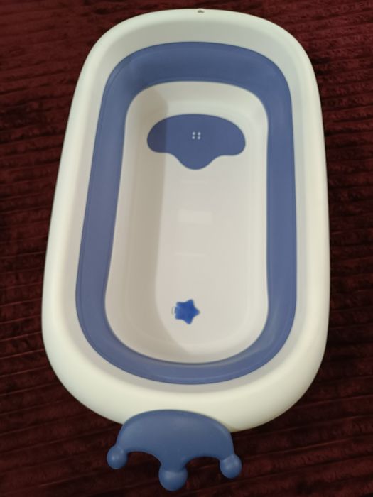 Складна ванна на ніжках