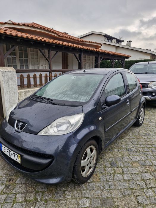 Peugeot 107 motor Toyota