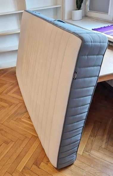 Materac IKEA średniotwardy 140x200 cm