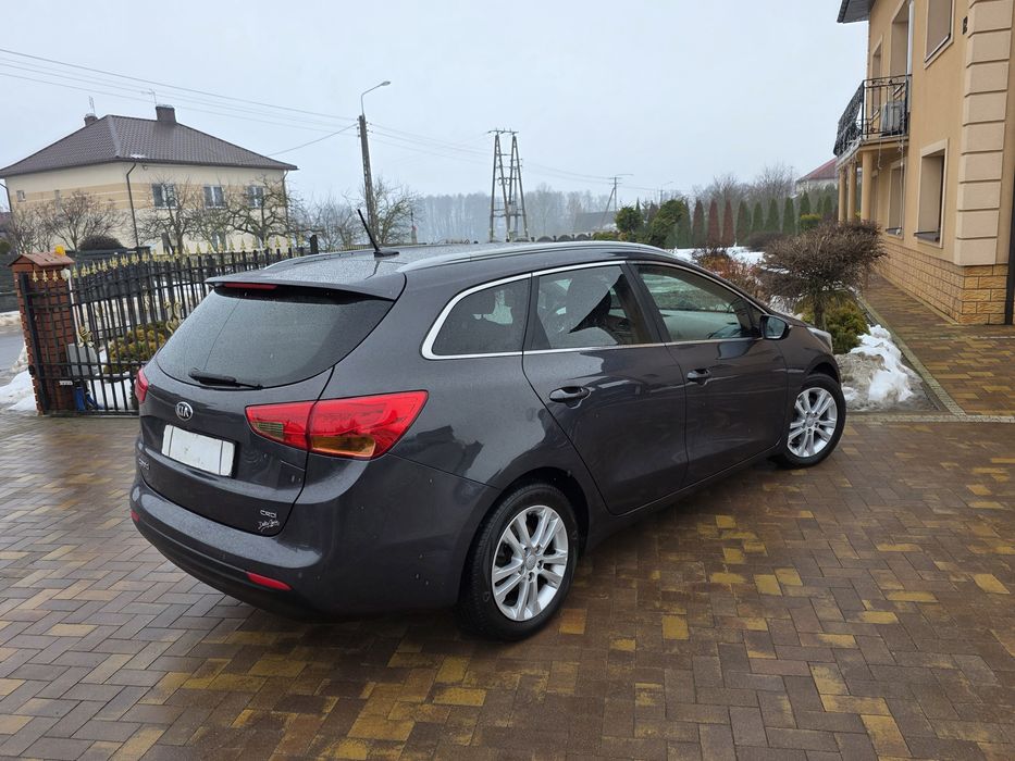 1.6Crdi*Oryginalny Lakier*Bezwypadkowy*Czujniki*Kamera*Ledy*chrom*