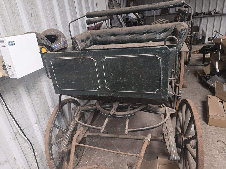Charrete brake de 4 rodas de um ou dois cavalos c/varões - Bom Estado