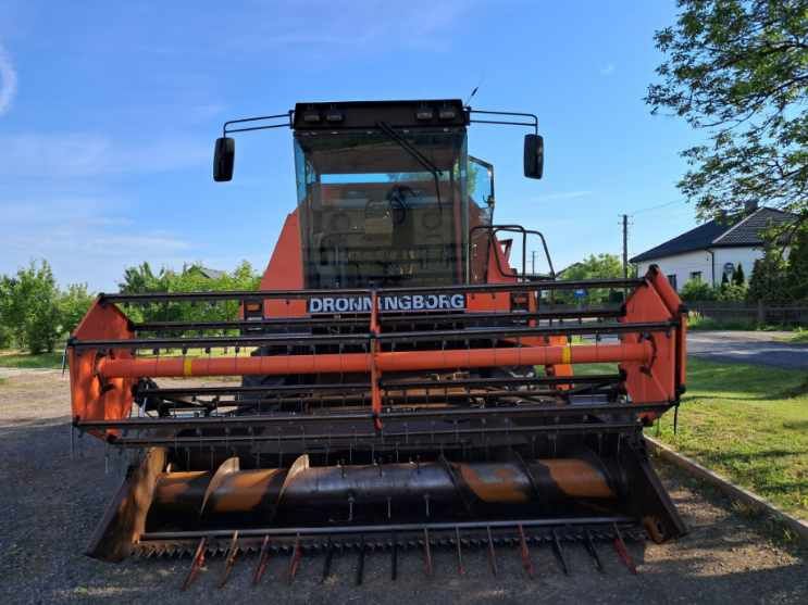 Dronningborg D7200 Massey Ferguson