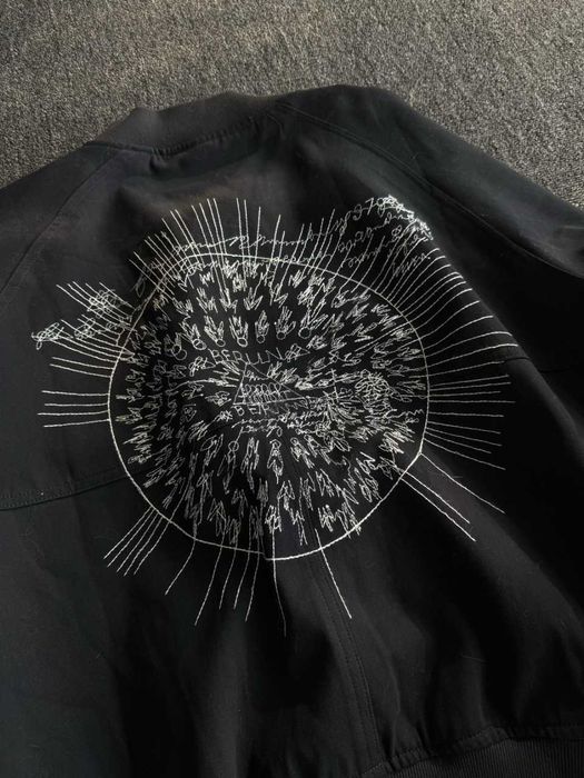 Куртка erd berlin embroidered bomber jacket