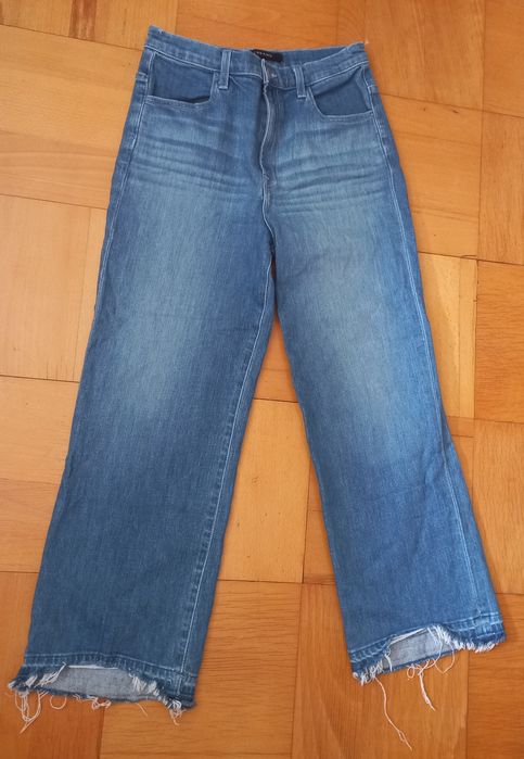Modne szerokie jeansy dzwony J  Brand strzępione M27