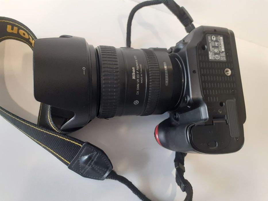 Nikon D7100 com objectiva 18x200 vr
