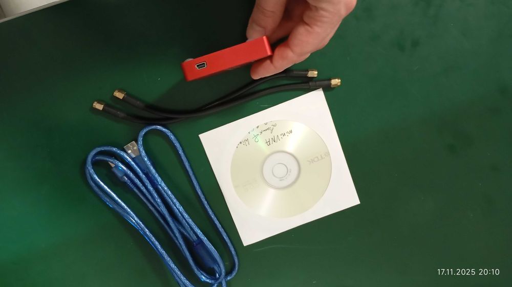 MiniVNA Tiny VNA 1MHz-3GHz na USB