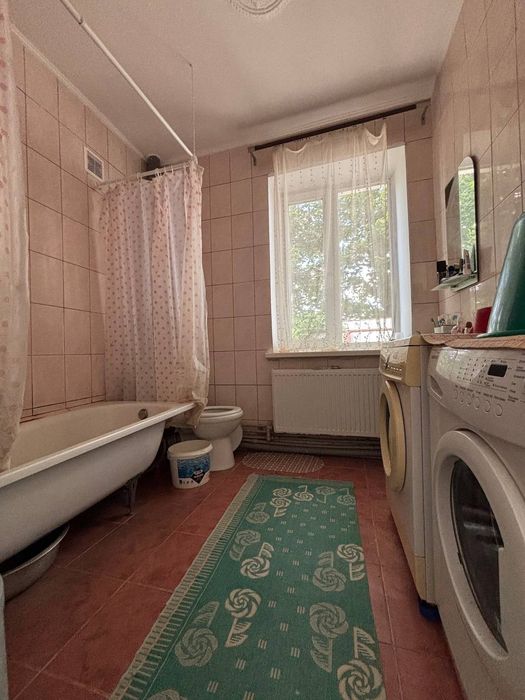 Продається будинок у районі Завадівка