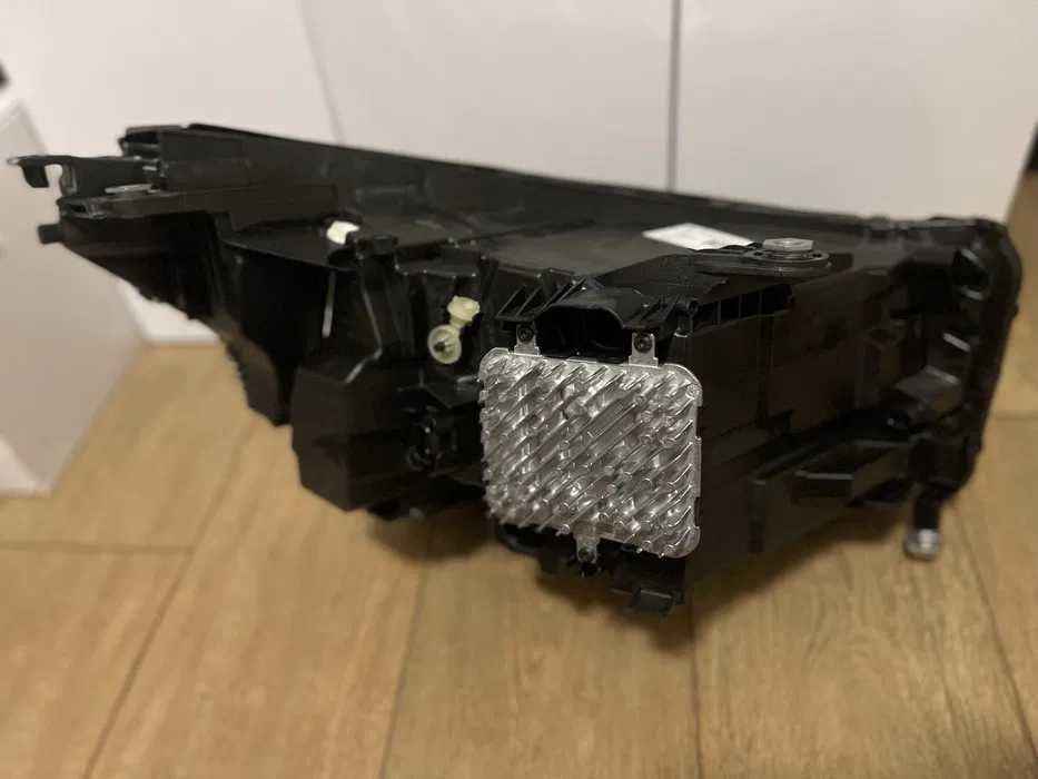 Фара передняя Led BMW БМВ 5 G60 G61 M5 G90 G91 5A798D1 5A798D2 Black