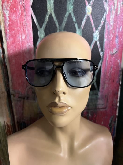 Nowe czarne uniseks okulary przeciwsłoneczne z niebieskimi szkłami