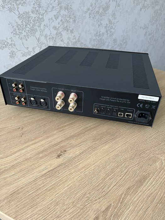 Hegel H160 z DAC
