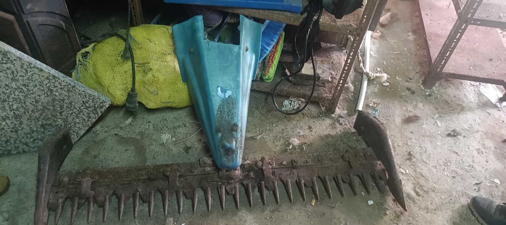 Gadanheira máquina agrícola