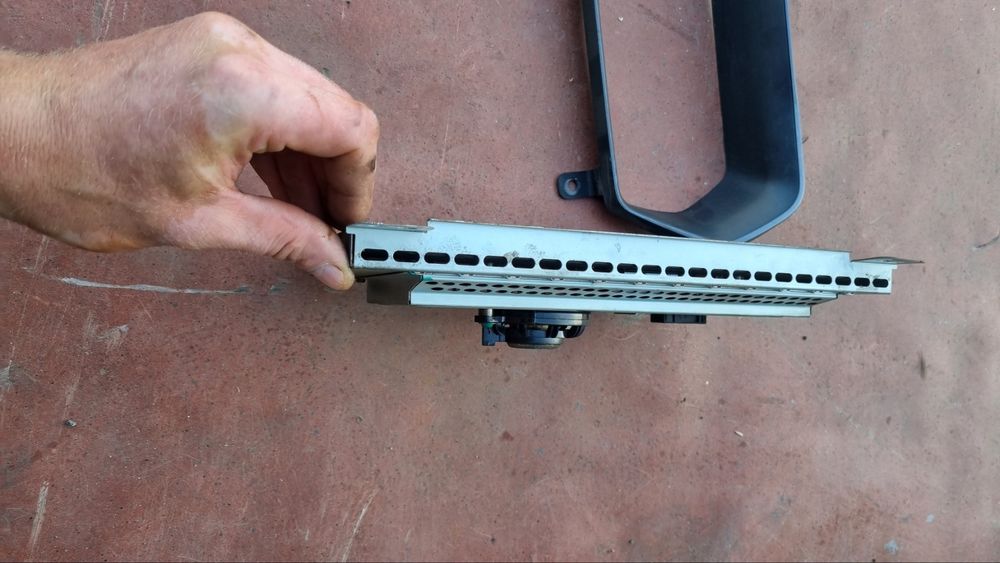 Монитор, дисплей,INTEL з динаміком 1447934-00-C Model S 16-19