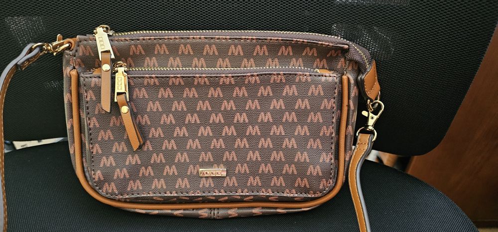 Mala a tiracolo misako